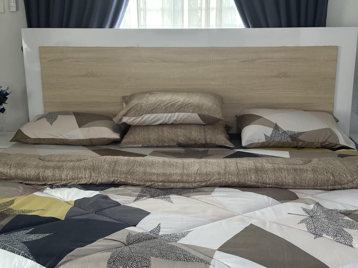 Room Detail